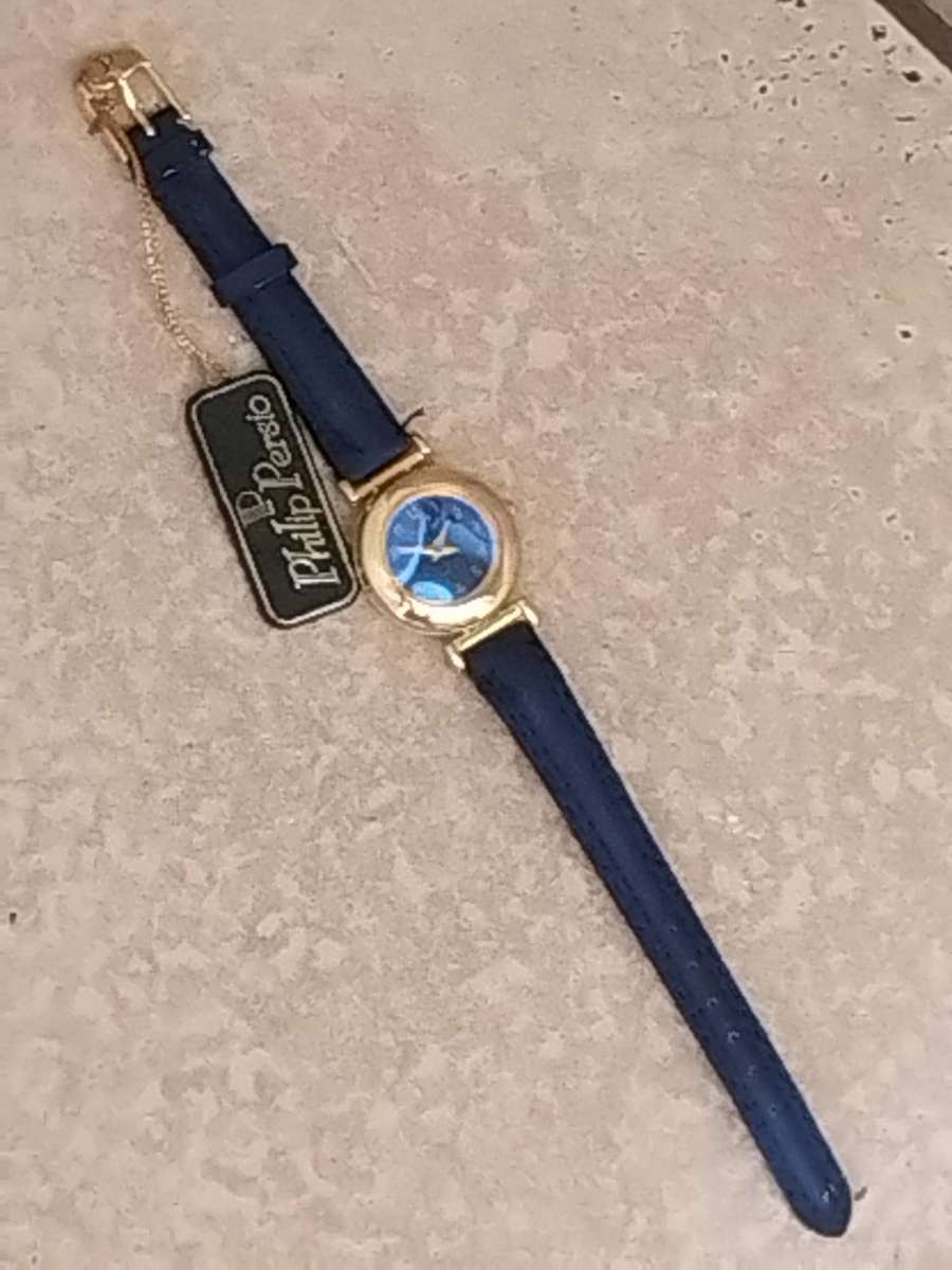 LADIES ELEGANT GOLD PHILIP PERSIO WATCH IN EXCELLENT WORKING CONDITION