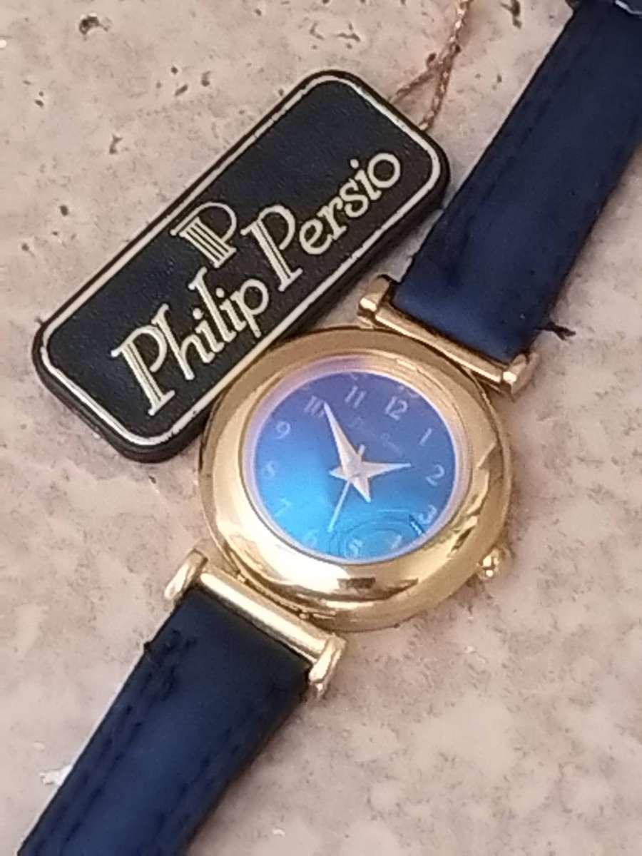LADIES ELEGANT GOLD PHILIP PERSIO WATCH IN EXCELLENT WORKING CONDITION