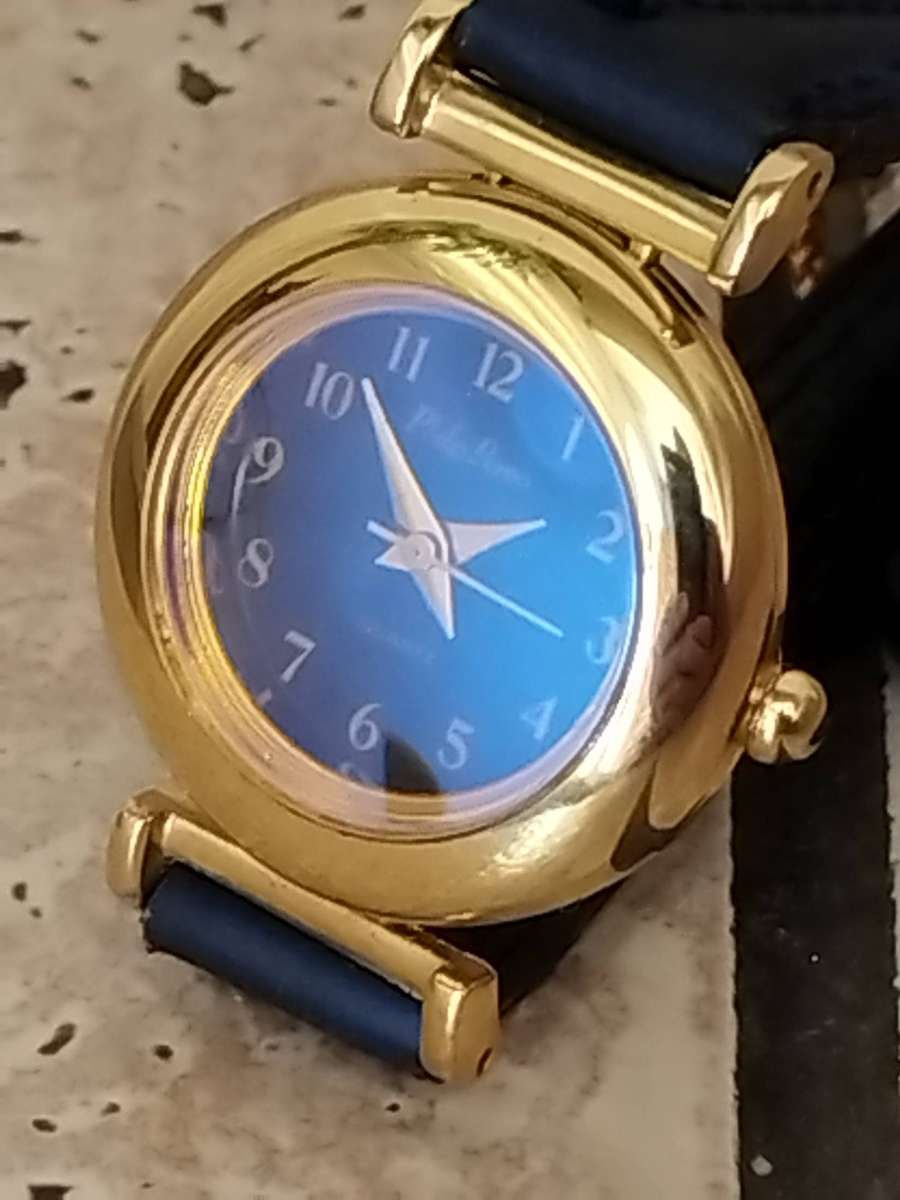 LADIES ELEGANT GOLD PHILIP PERSIO WATCH IN EXCELLENT WORKING CONDITION
