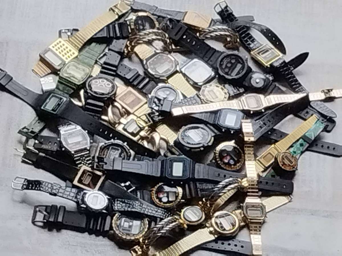 BULK DIGITAL WATCH COLLECTION BIDDING FOR ALL 31 WATCHES