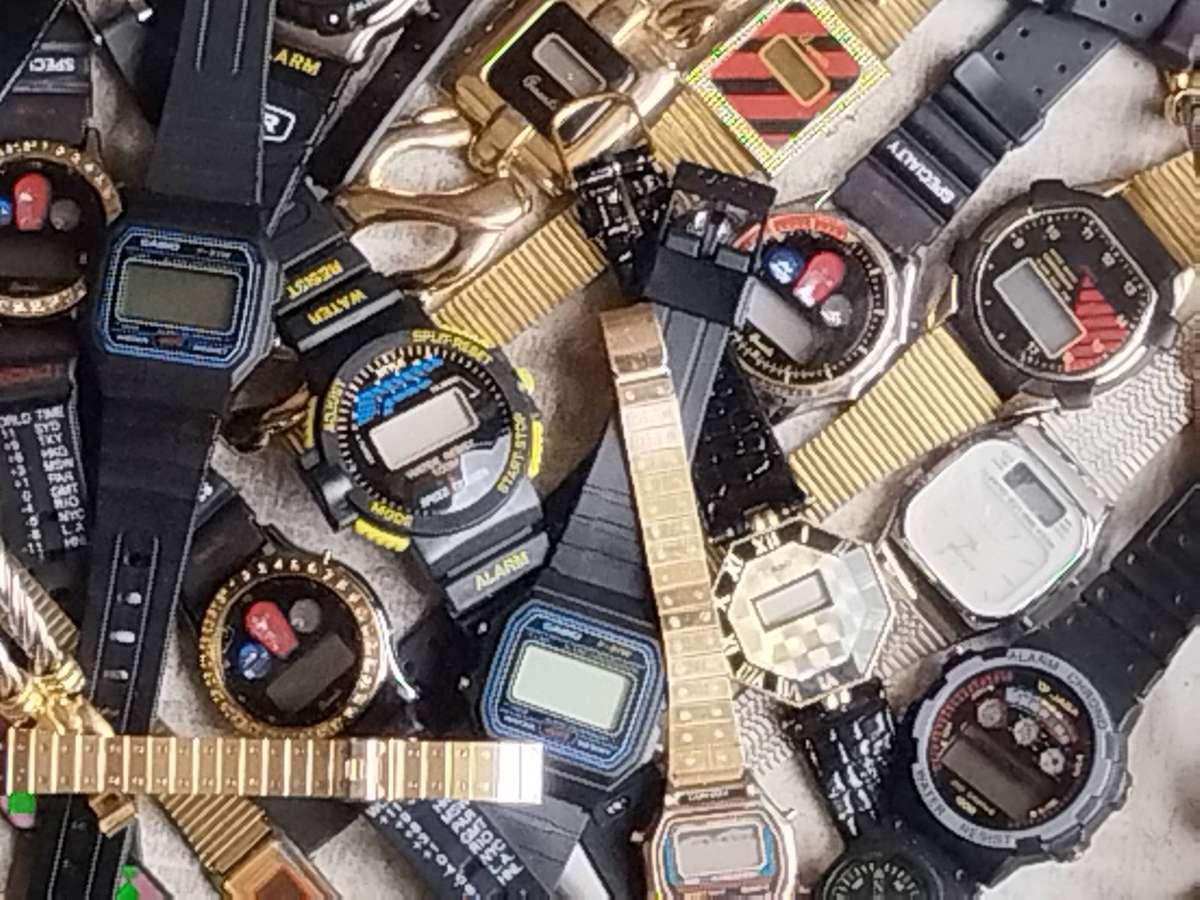 BULK DIGITAL WATCH COLLECTION BIDDING FOR ALL 31 WATCHES
