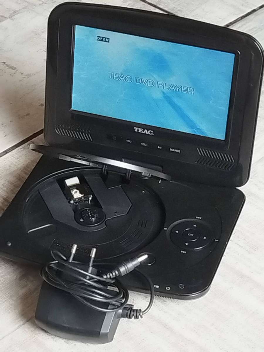 TEAC PORTABLE RECHARGEABLE DVD PLAYER MODEL PDVD-707B