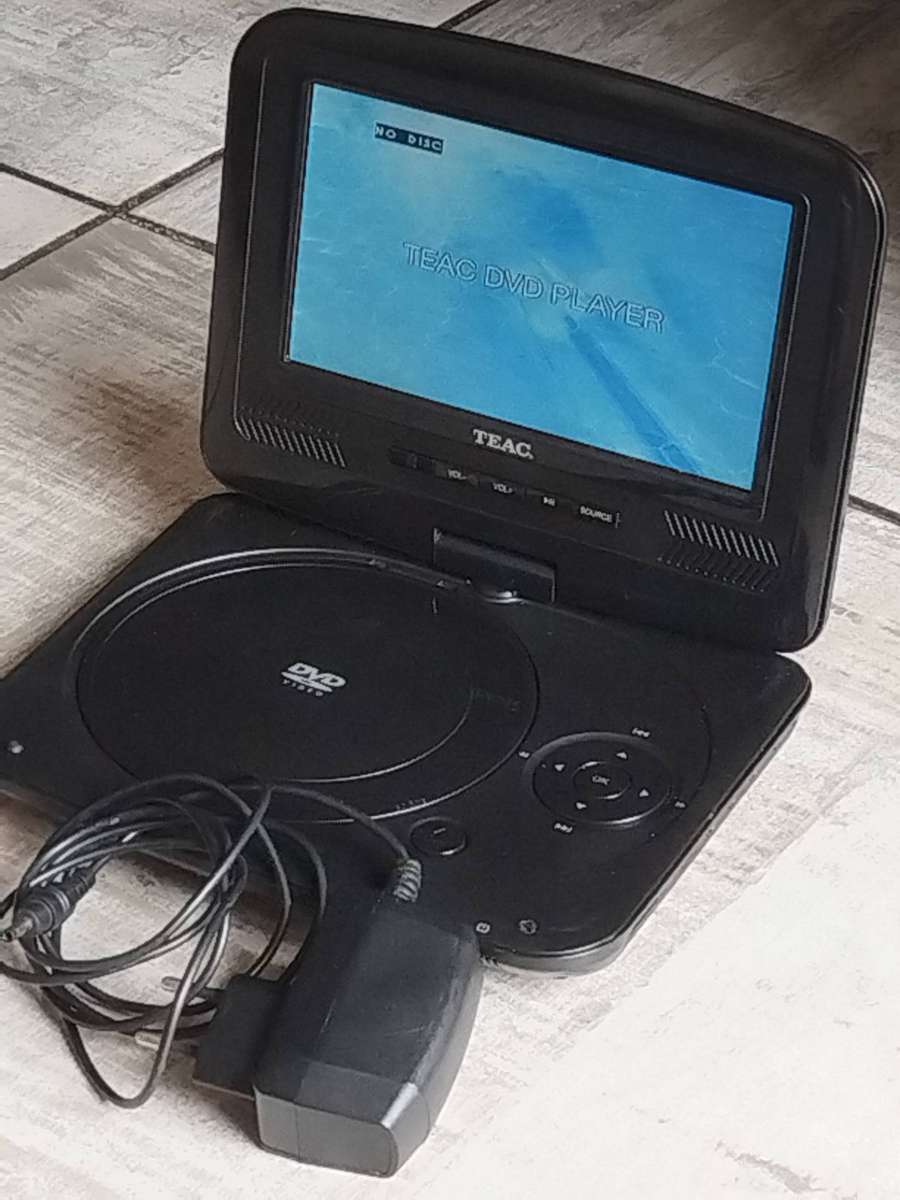 TEAC PORTABLE RECHARGEABLE DVD PLAYER MODEL PDVD-707B