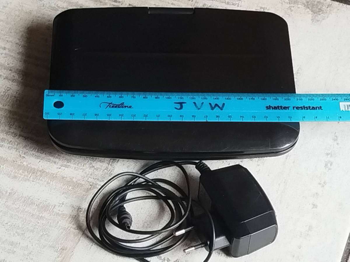 TEAC PORTABLE RECHARGEABLE DVD PLAYER MODEL PDVD-707B