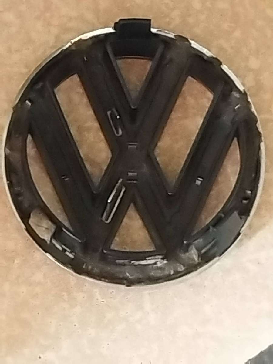 VW CHROME BADGE MEASURES +/- 120MM SIDE TO SIDE