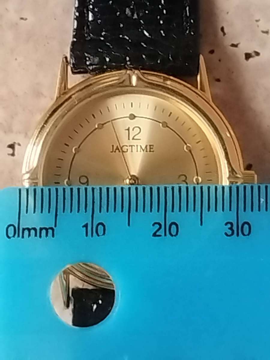 MENS SILVER AND GOLD WATCH SET BOTH IN EXCELLENT WORKING CONDITION - BIDDING FOR BOTH WATCHES