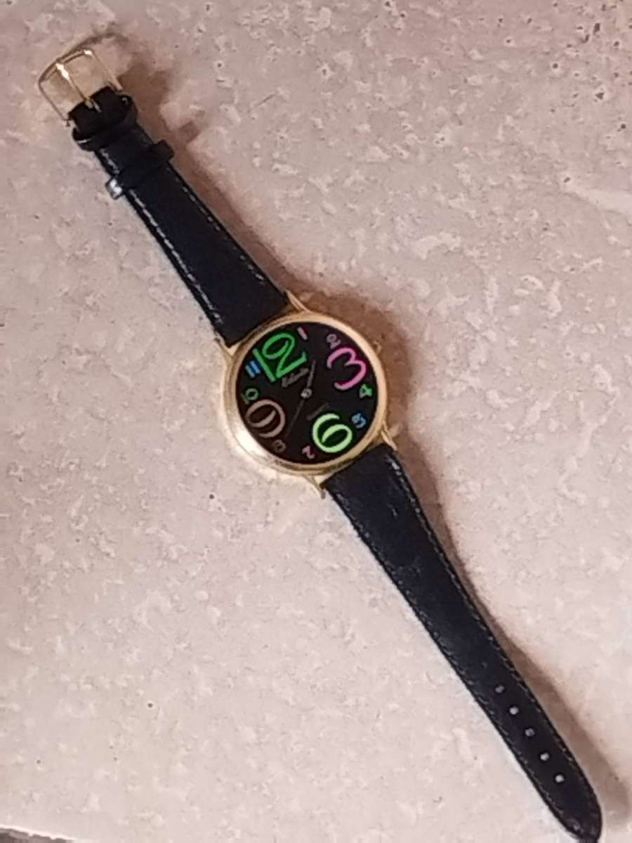LADIES GOLD EDWIN COLOURFUL WATCH IN EXCELLENT WORKING CONDITION