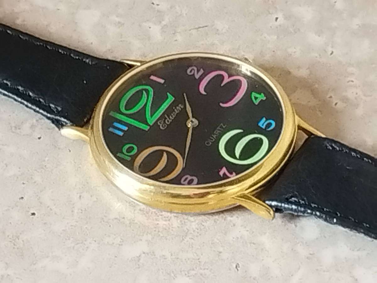 LADIES GOLD EDWIN COLOURFUL WATCH IN EXCELLENT WORKING CONDITION