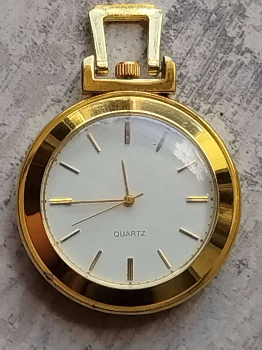 MENS GOLD PLATED POCKET WATCH IN EXCELLENT WORKING CONDITION