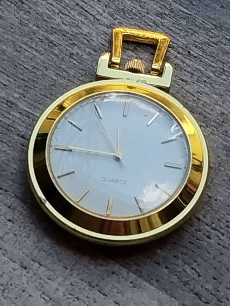 MENS GOLD PLATED POCKET WATCH IN EXCELLENT WORKING CONDITION