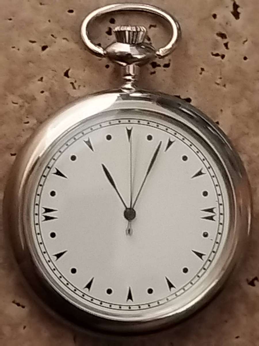 MENS SILVER POCKET WATCH IN EXCELLENT WORKING CONDITION