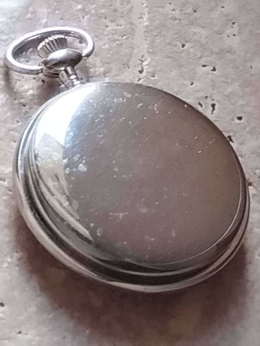 MENS SILVER POCKET WATCH IN EXCELLENT WORKING CONDITION