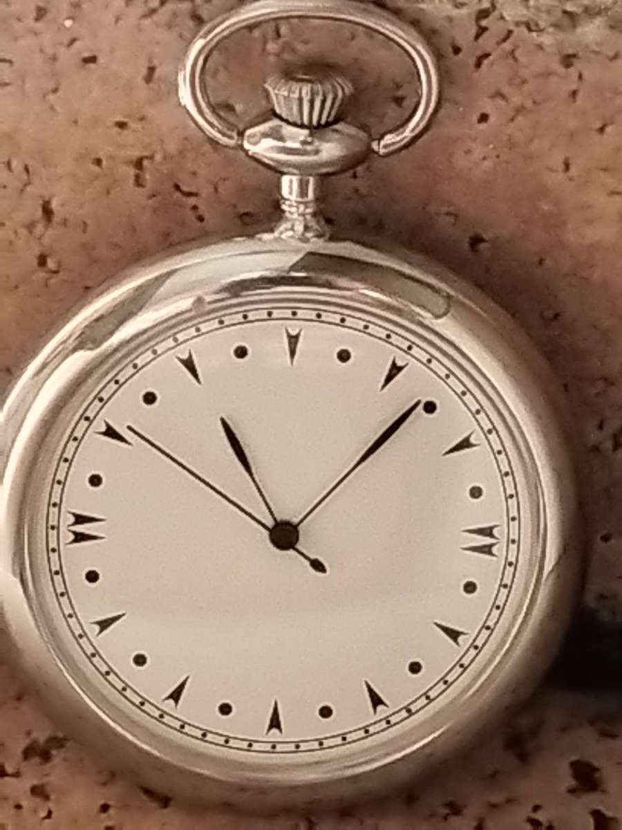 MENS SILVER POCKET WATCH IN EXCELLENT WORKING CONDITION