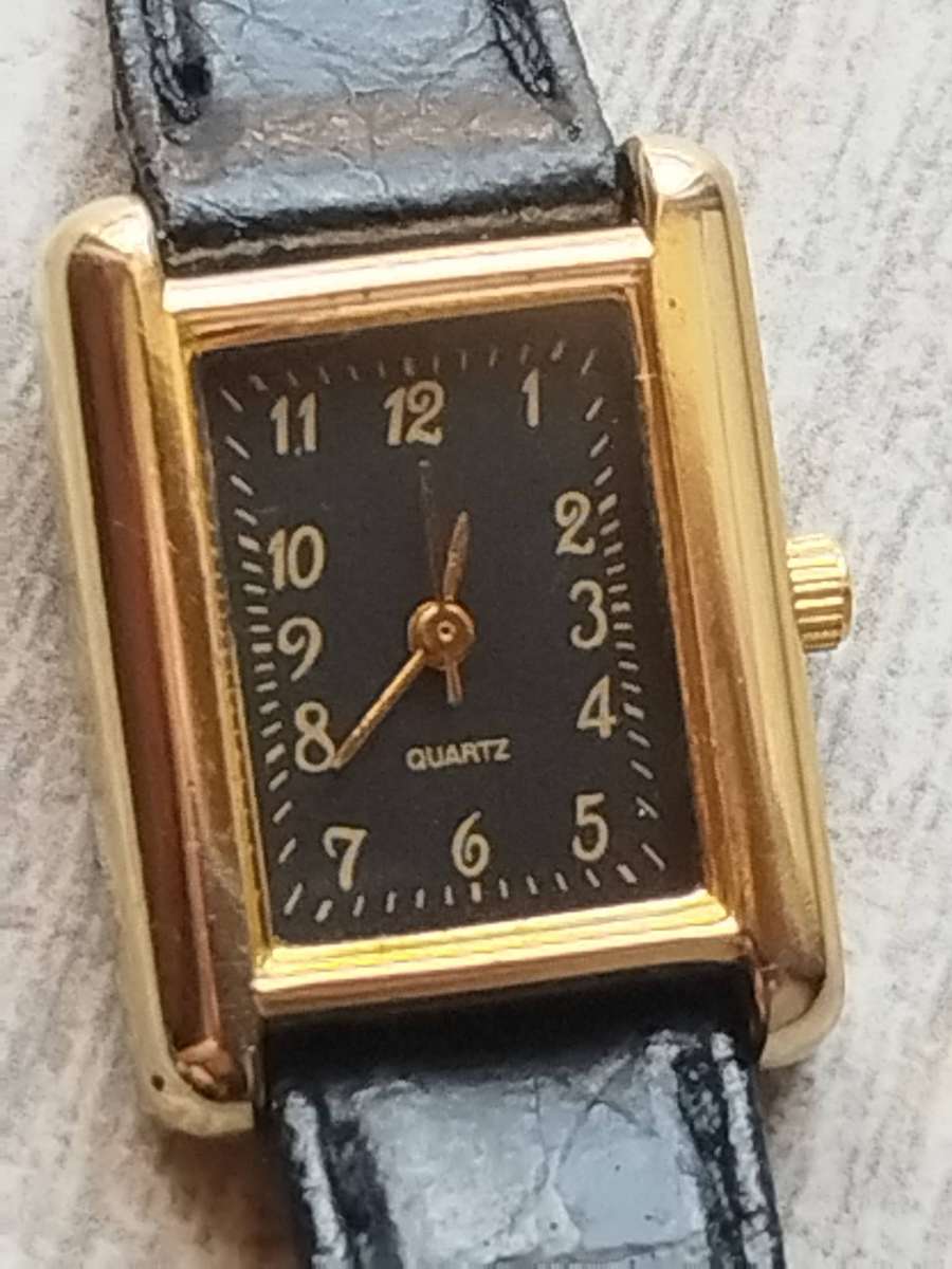 LADIES WATCH COLLECTION ALL IN EXCELLENT WORKING CONDITION - BIDDING FOR ALL 5 WATCHES