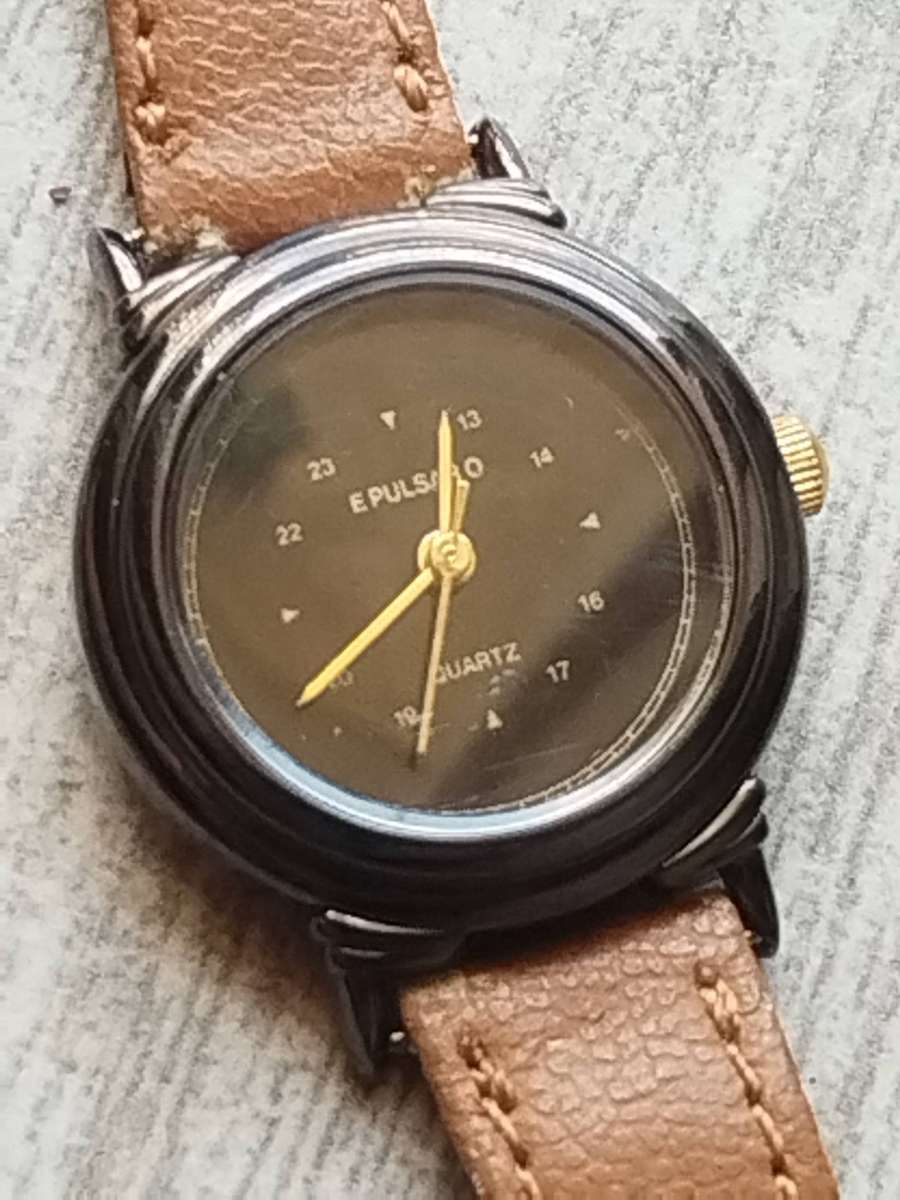 LADIES WATCH COLLECTION ALL IN EXCELLENT WORKING CONDITION - BIDDING FOR ALL 5 WATCHES