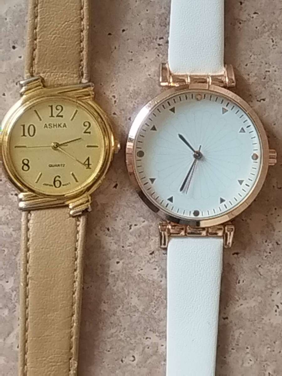 LADIES WATCH SET #2 - BOTH IN EXCELLENT WORKING CONDITION - BIDDING FOR BOTH WATCHES