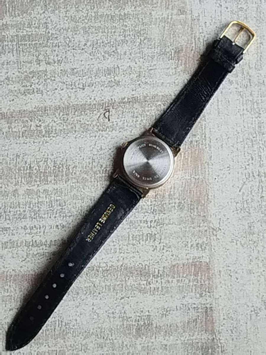LADIES VINTAGE ASEIKON GOLD WATCH IN EXCELLENT WORKING CONDITION