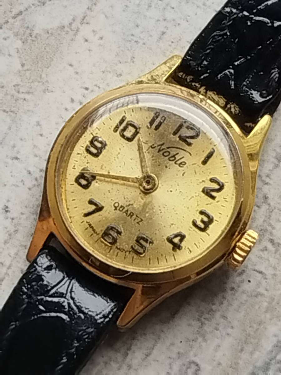 LADIES NOBLE SILVER AND GOLD WATCH SET BOTH IN EXCELLENT WORKING CONDITION