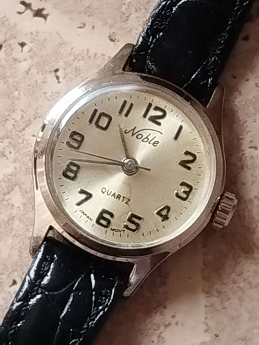 LADIES NOBLE SILVER AND GOLD WATCH SET BOTH IN EXCELLENT WORKING CONDITION