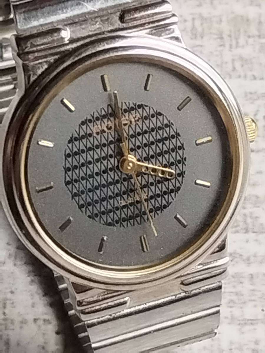 LADIES POISE WATCH IN EXCELLENT WORKING CONDITION
