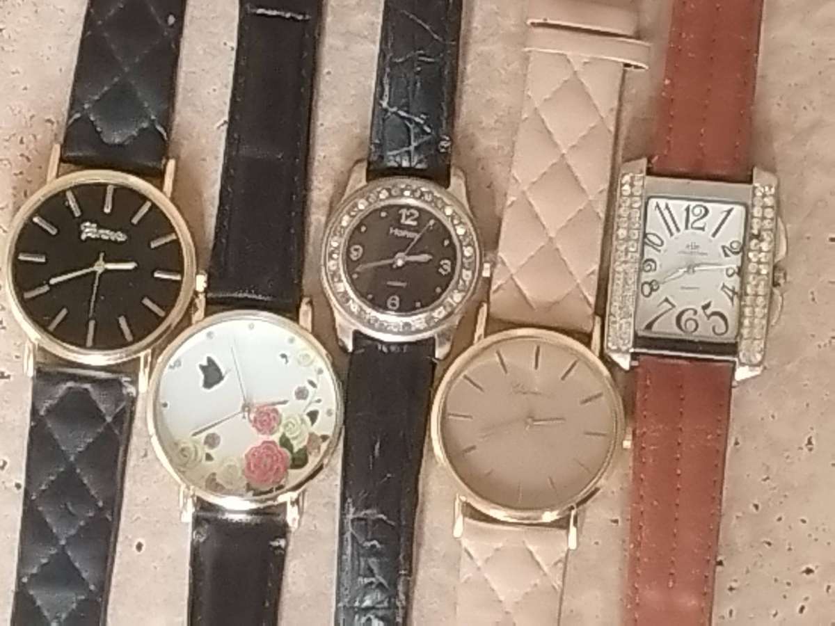 LADIES FASHION WATCH COLLECTION ALL IN EXCELLENT WORKING CONDITION - BIDDING FOR ALL 5 WATCHES
