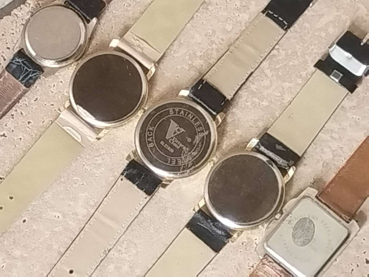 LADIES FASHION WATCH COLLECTION ALL IN EXCELLENT WORKING CONDITION - BIDDING FOR ALL 5 WATCHES