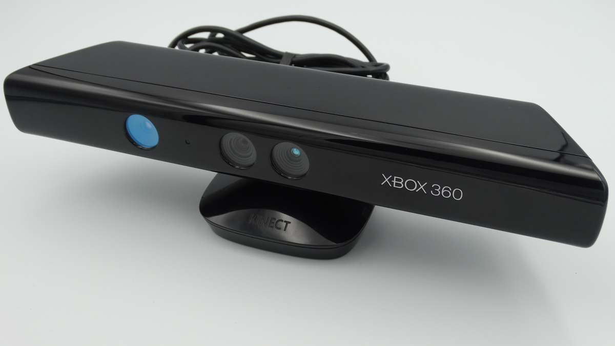 Microsoft Xbox 360 Kinect (Boxed)
