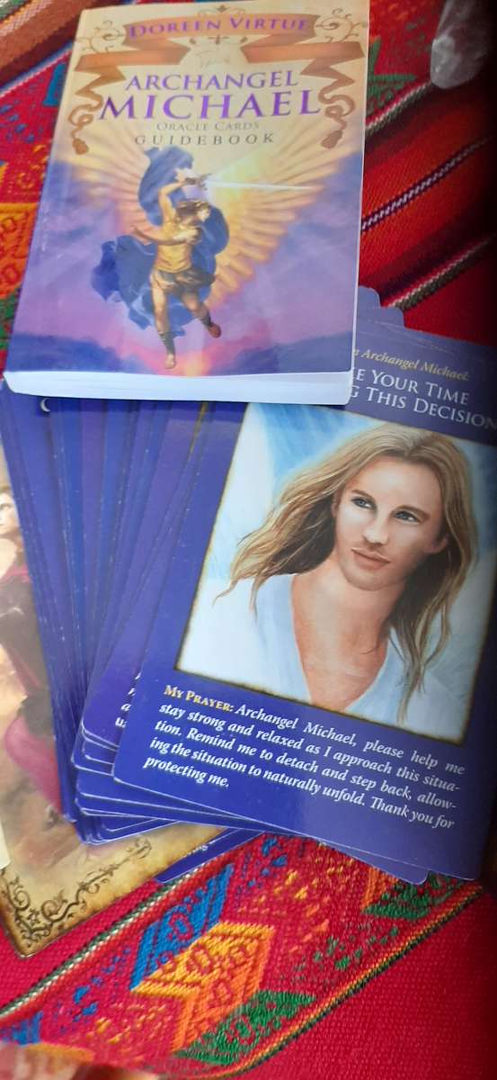 ARCHANGEL MICHAEL ORACLE DECK