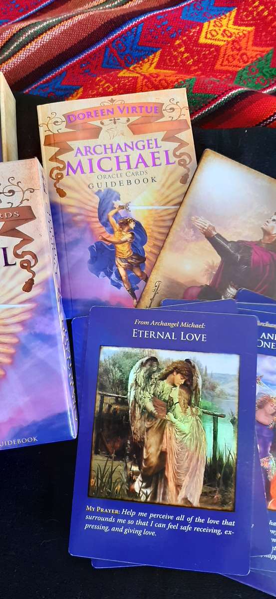 ARCHANGEL MICHAEL ORACLE DECK