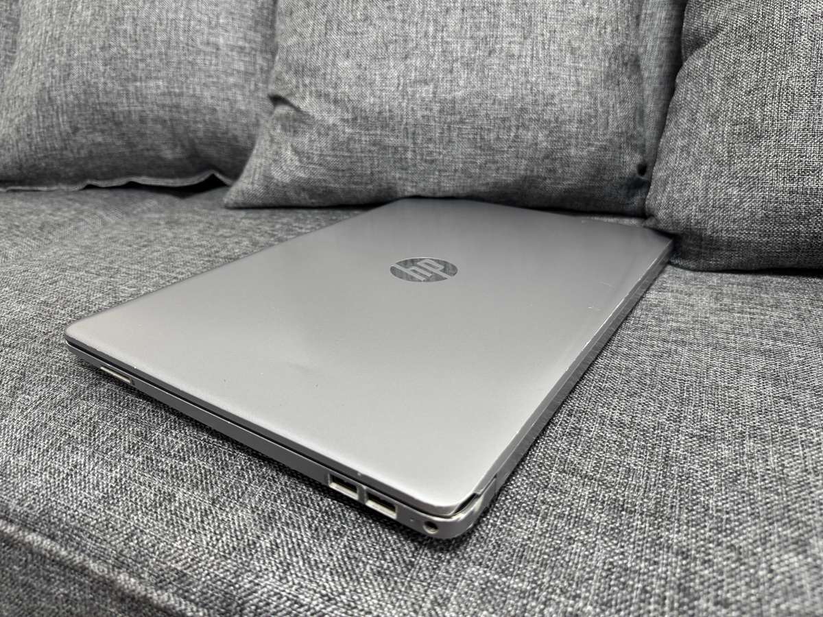 HP 250 G8 15.6" 10th Gen Core i5 256GB SSD