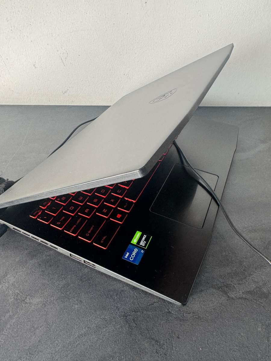 MSI Katana GF66 Gaming Laptop 11th Gen i7 16GB DDR4 512GB SSD GTX 1650 GPU FHD