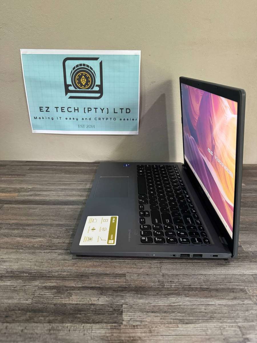  ASUS VivoBook | i7 11th Gen | Excellent Condition | 8GB | 512GB SSD