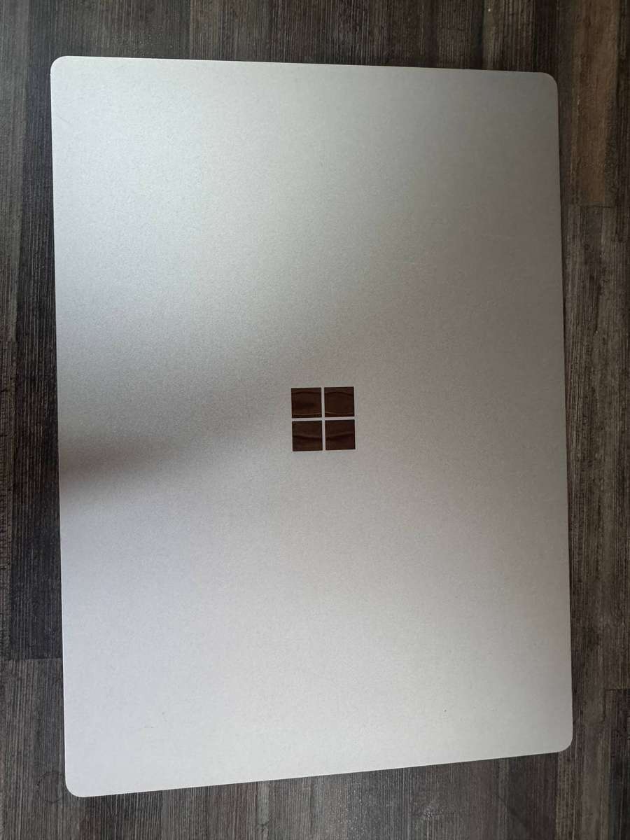 MS Surface Laptop 4  15 Touchscreen | i7 | 16GB RAM | 512GB SSD **Rare Find**