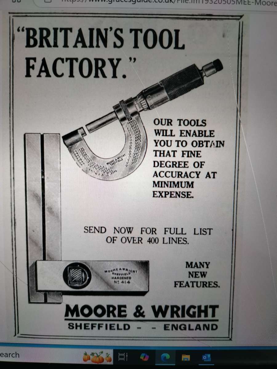 vintage Moore & Wright Sheffield No 961 B Micrometer in case
