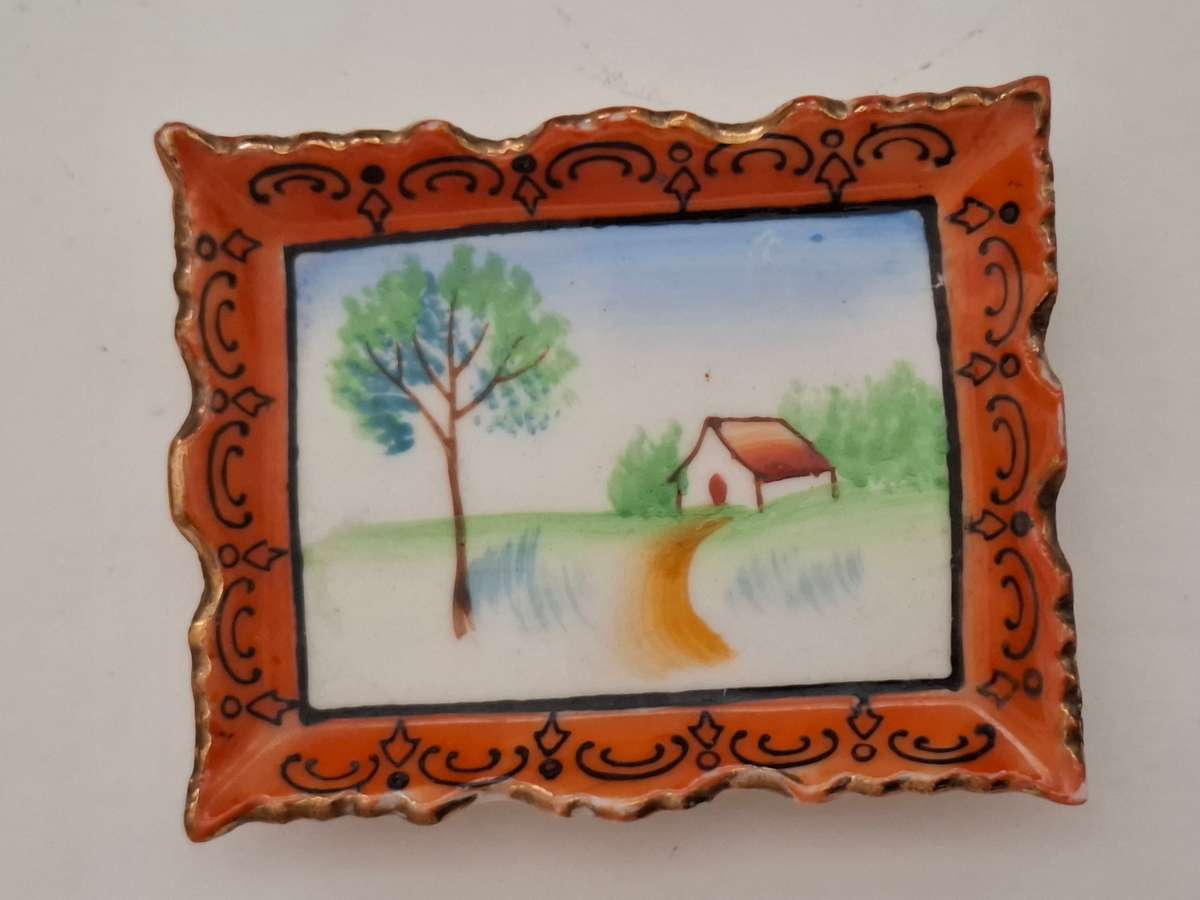 Miniature Porcelain Ornament - 6cm x 5cm