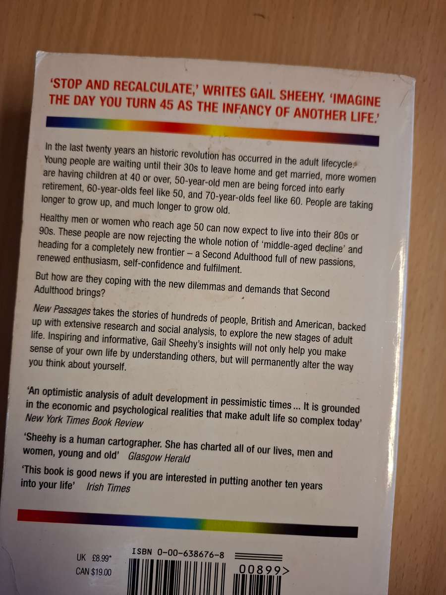 New Passages: Gail Sheehy  (Paperback)