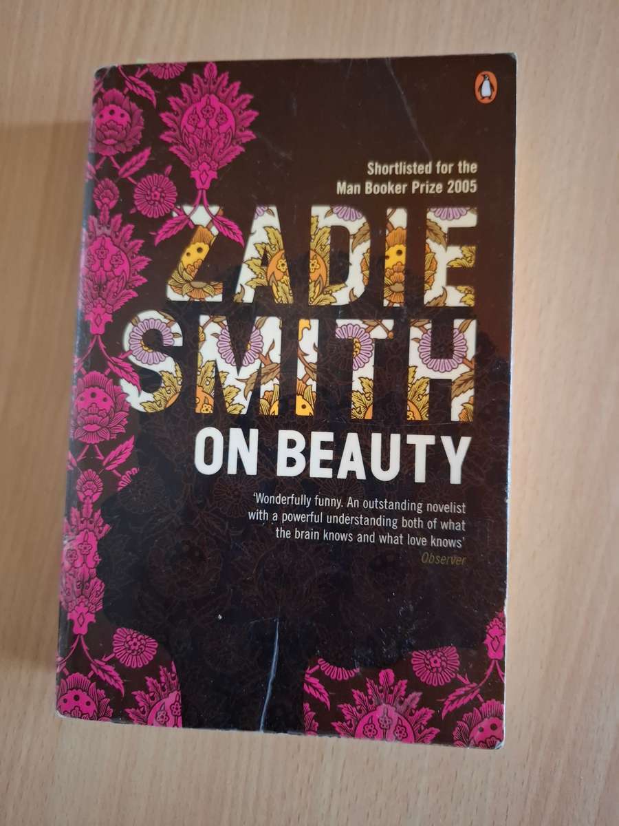 On Beauty : Zadie Smith (Paperback)