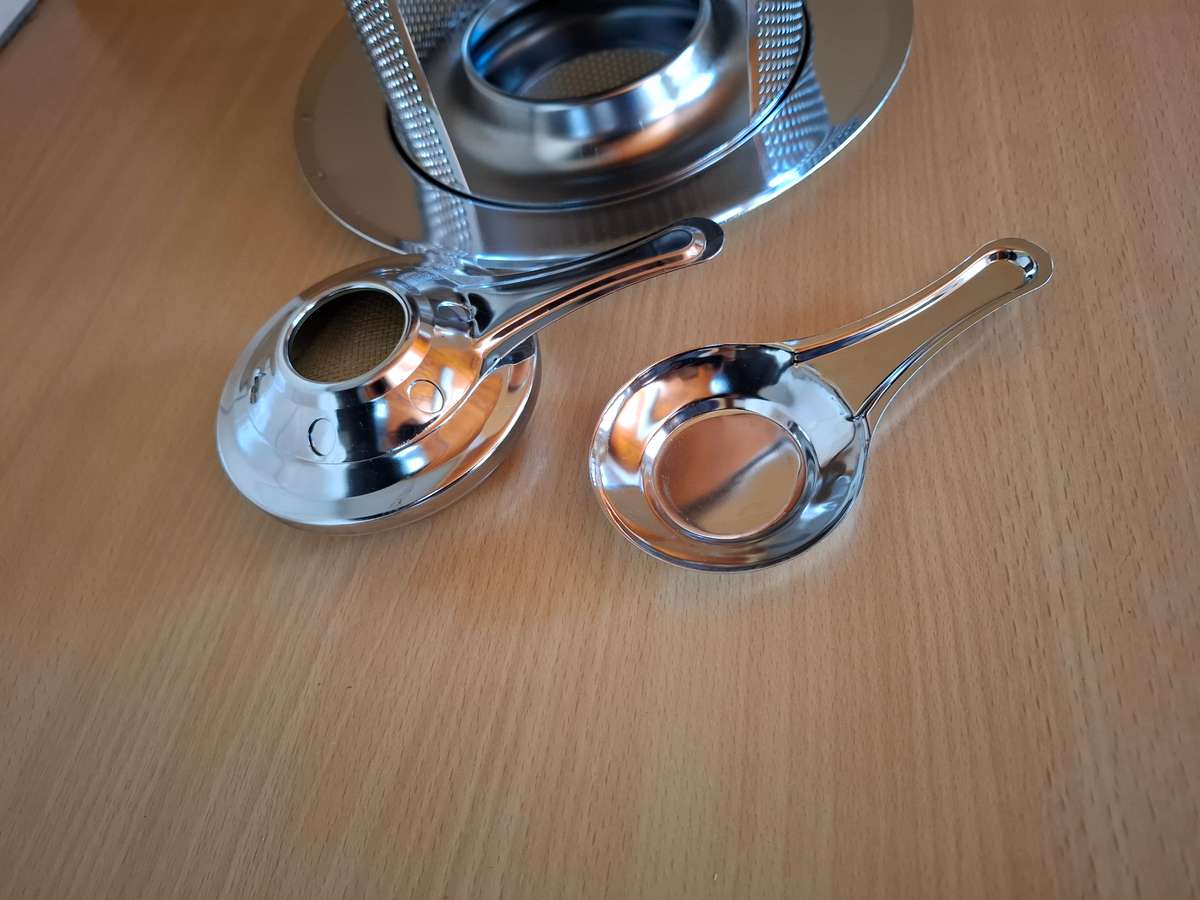 Stainless Steel Fondue Set, Including 6 Forks  (NEW CONDITION)