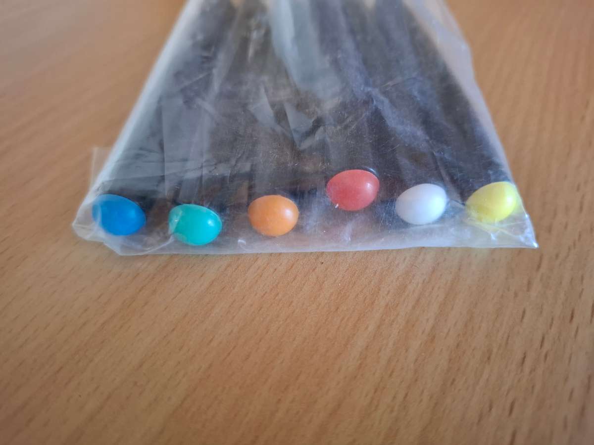 Stainless Steel Fondue Set, Including 6 Forks  (NEW CONDITION)