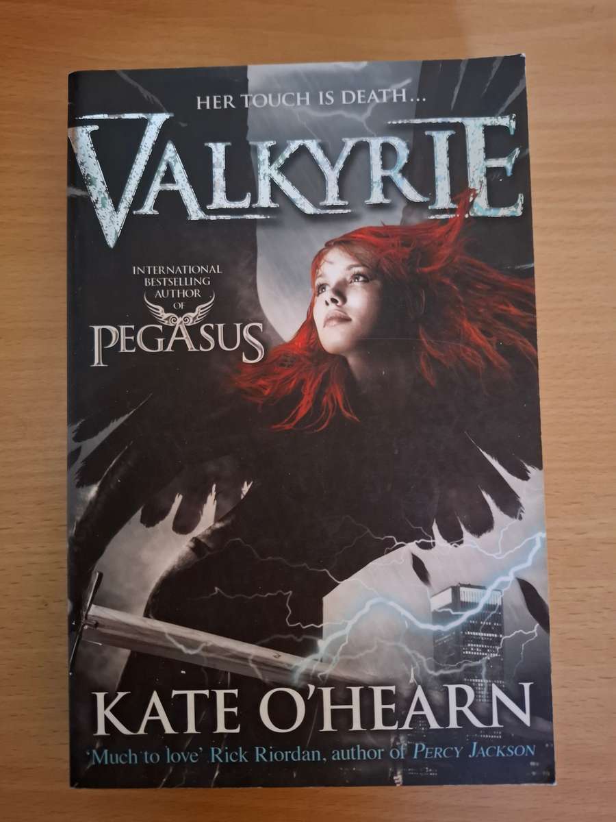 Valkyrie : Kate O` Hearn  (Paperback)