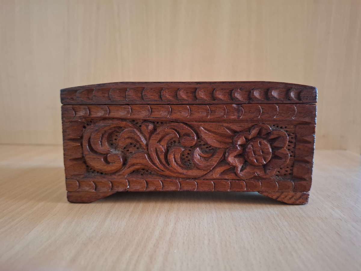 Carved Wooden Box (15cm x 9cm height 7cm)