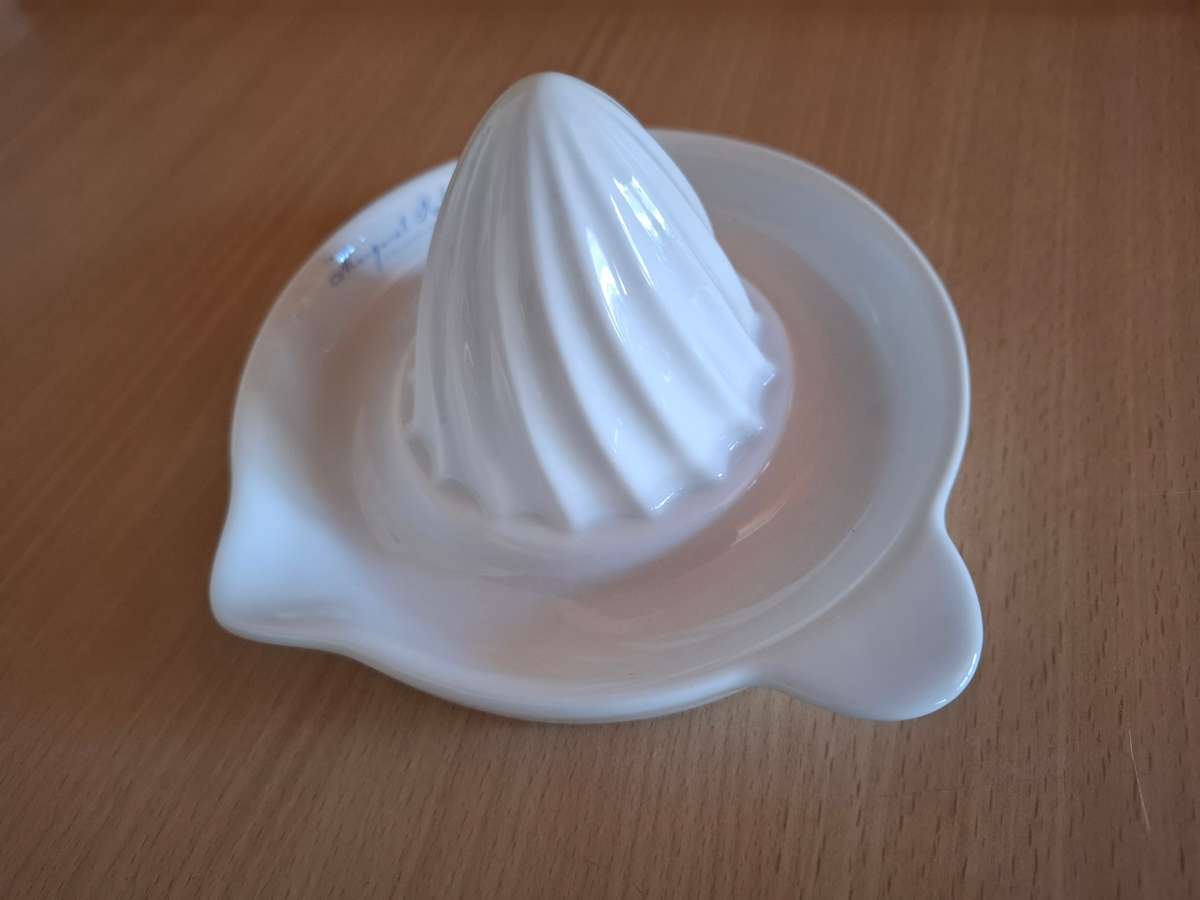 Margaret Roberts White Porcelain Citrus Squeezer