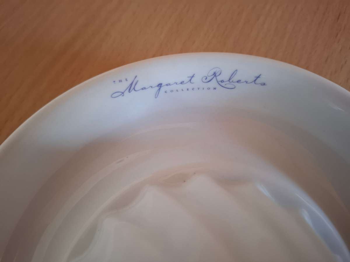 Margaret Roberts White Porcelain Citrus Squeezer