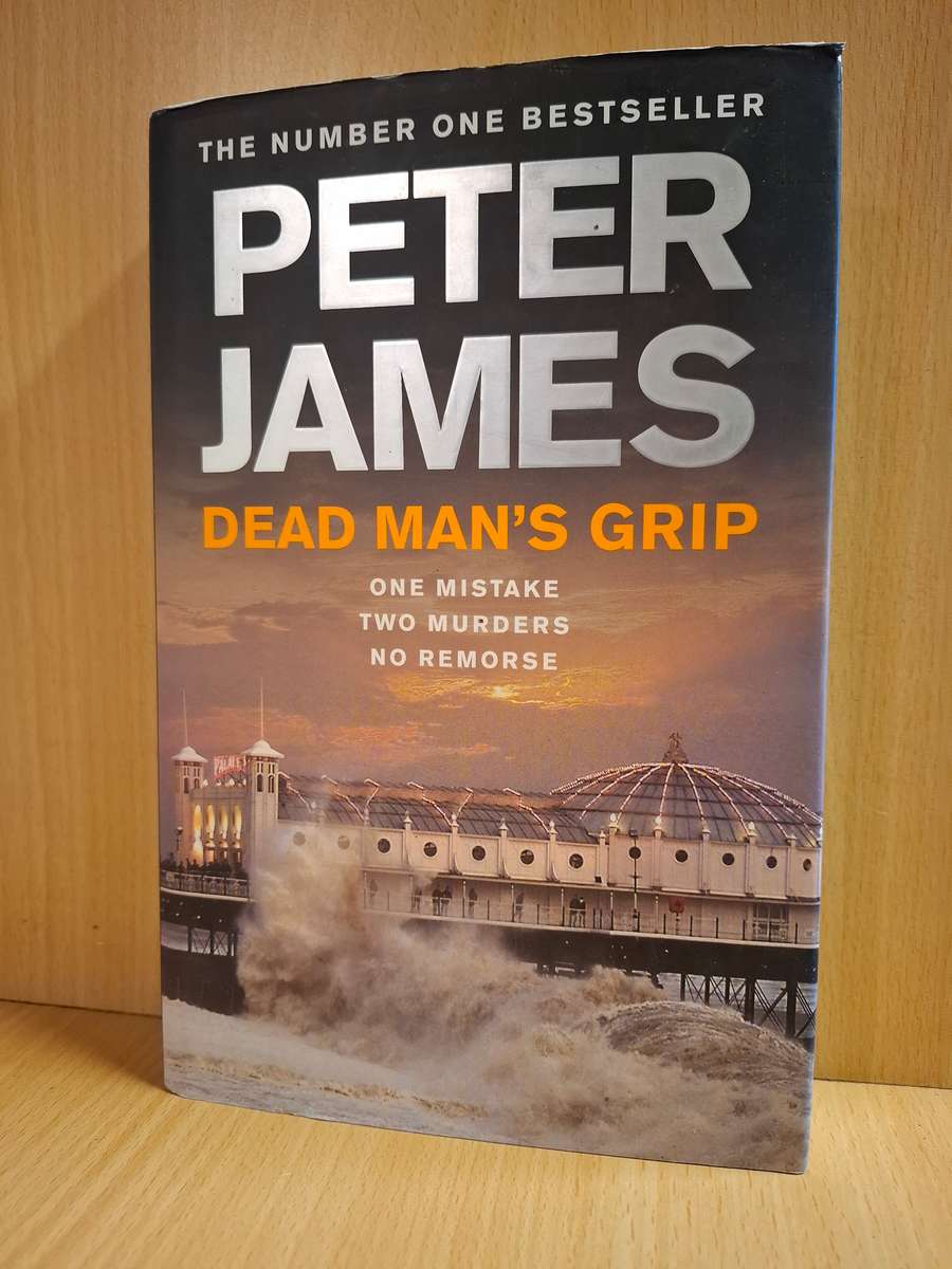 Dead Man`s Grip : Peter James  (Hardcover)