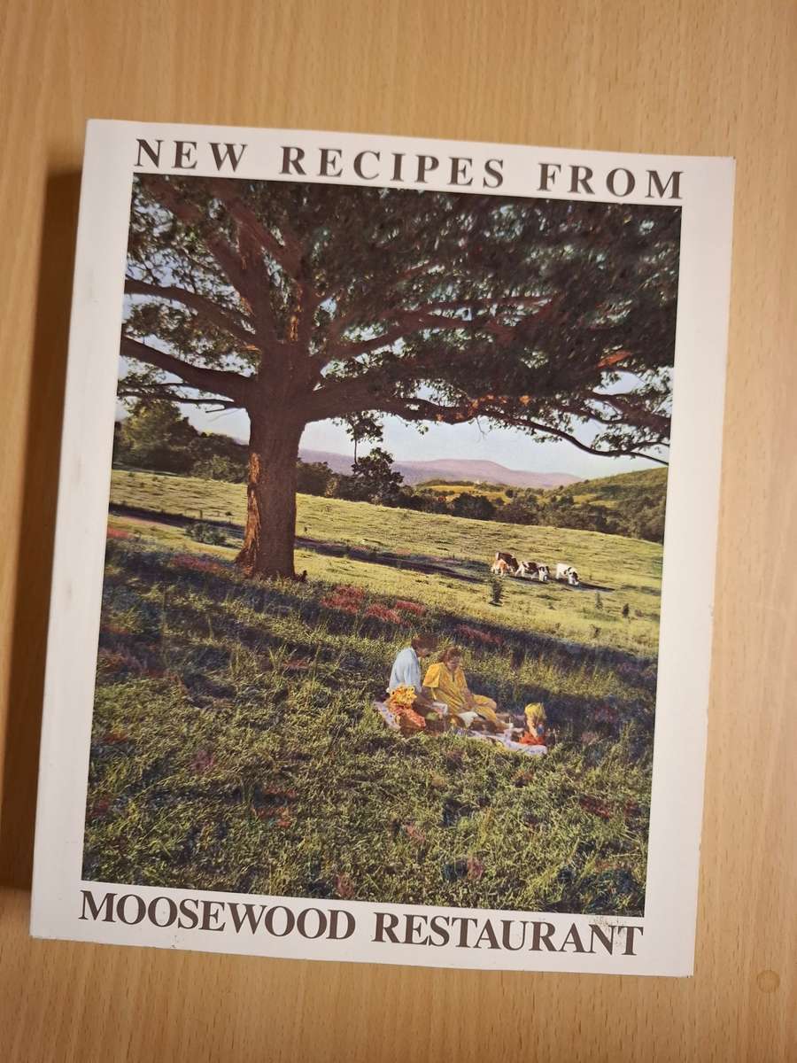 New Recipes From Moosewood Restaurant   (Paperback)