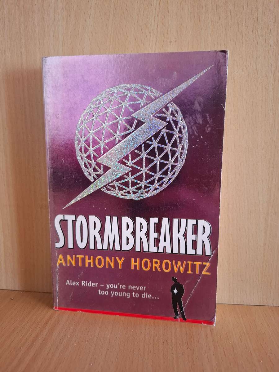 Stormbreaker: Anthony Horowitz (Paperback)