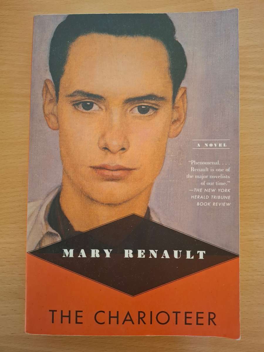 The Charioteer : Mary Renault  (Paperback)