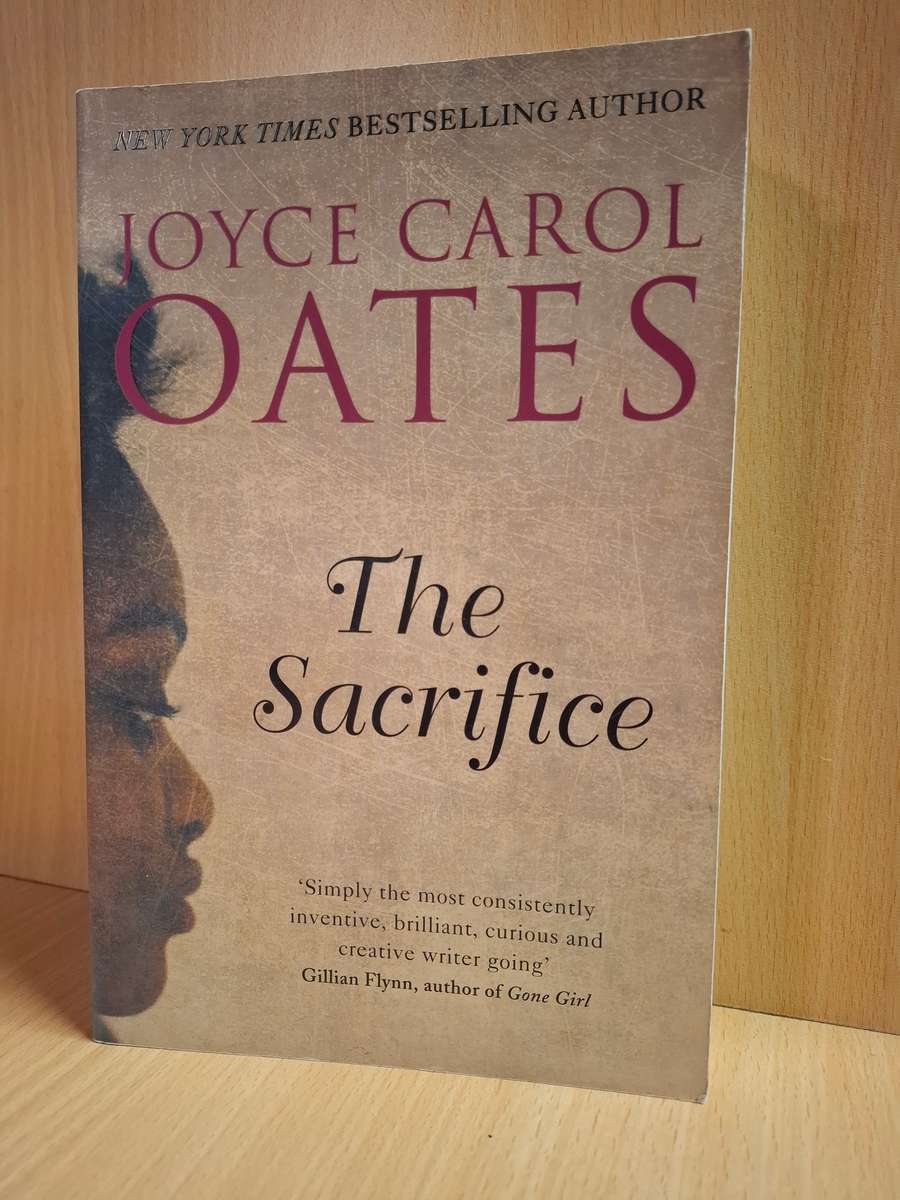 The Sacrifice : Joyce Carol Oates (Paperback)