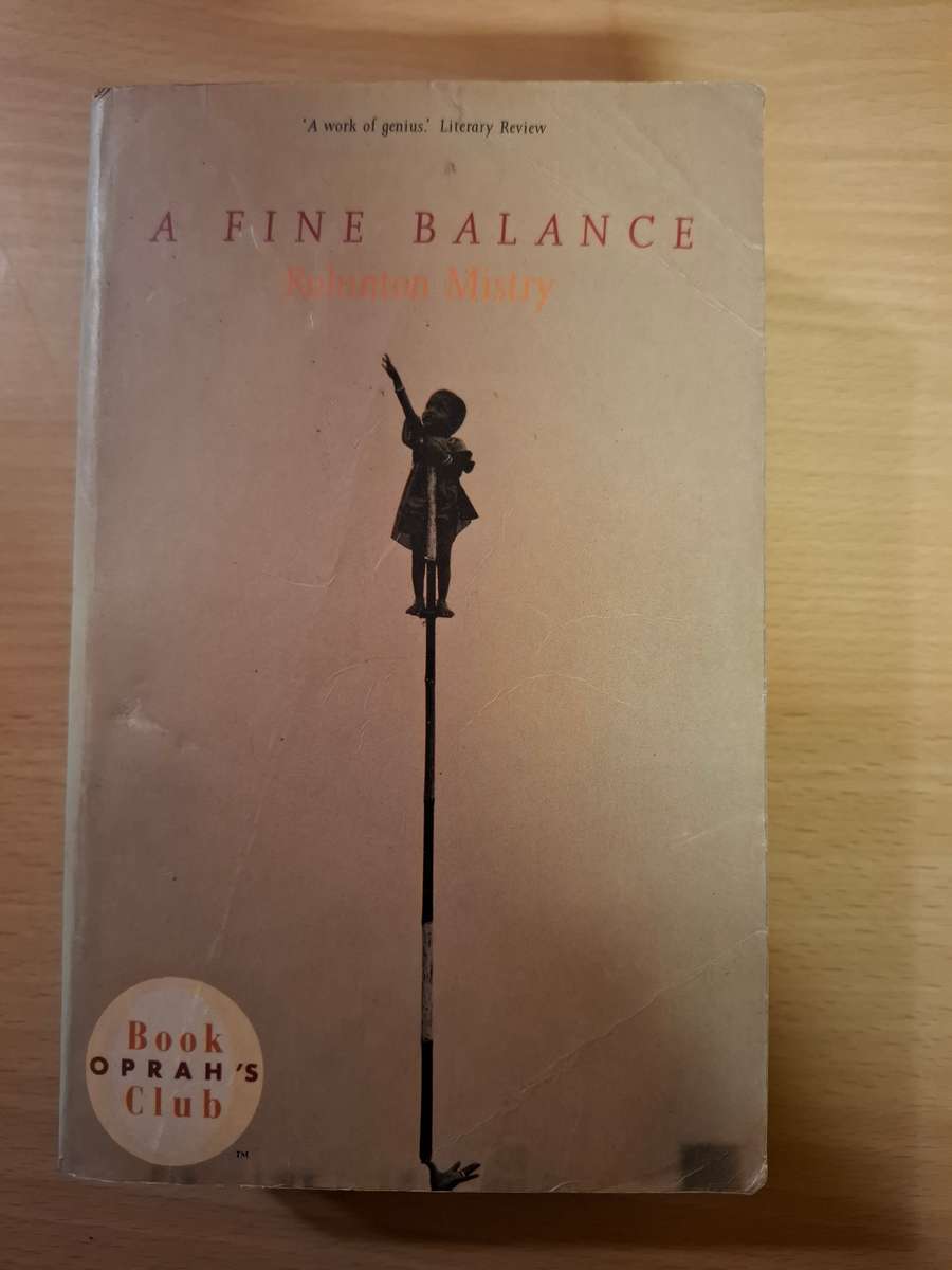 A Fine Balance : Rohinton Mistry (Paperback)