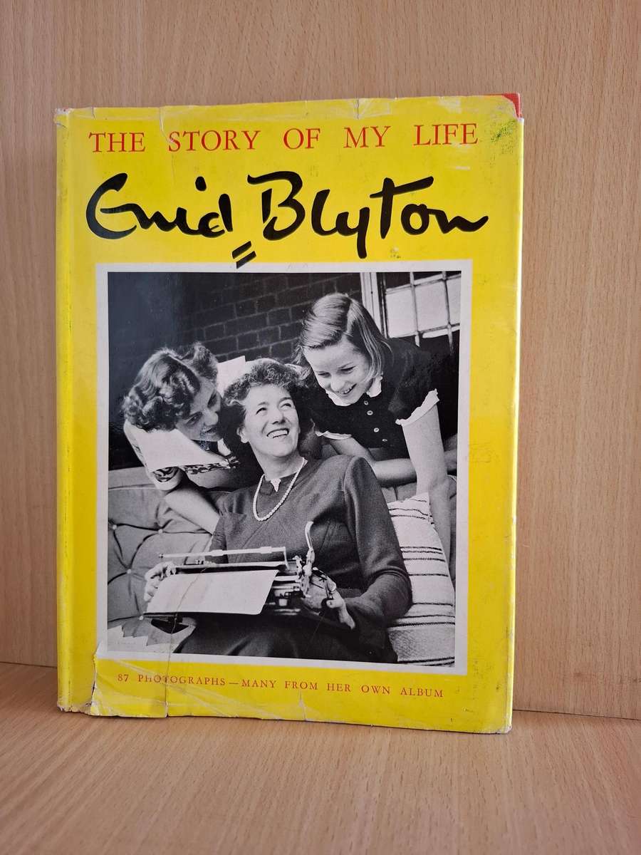 The Story of My Life - Enid Blyton  (Hardcover)